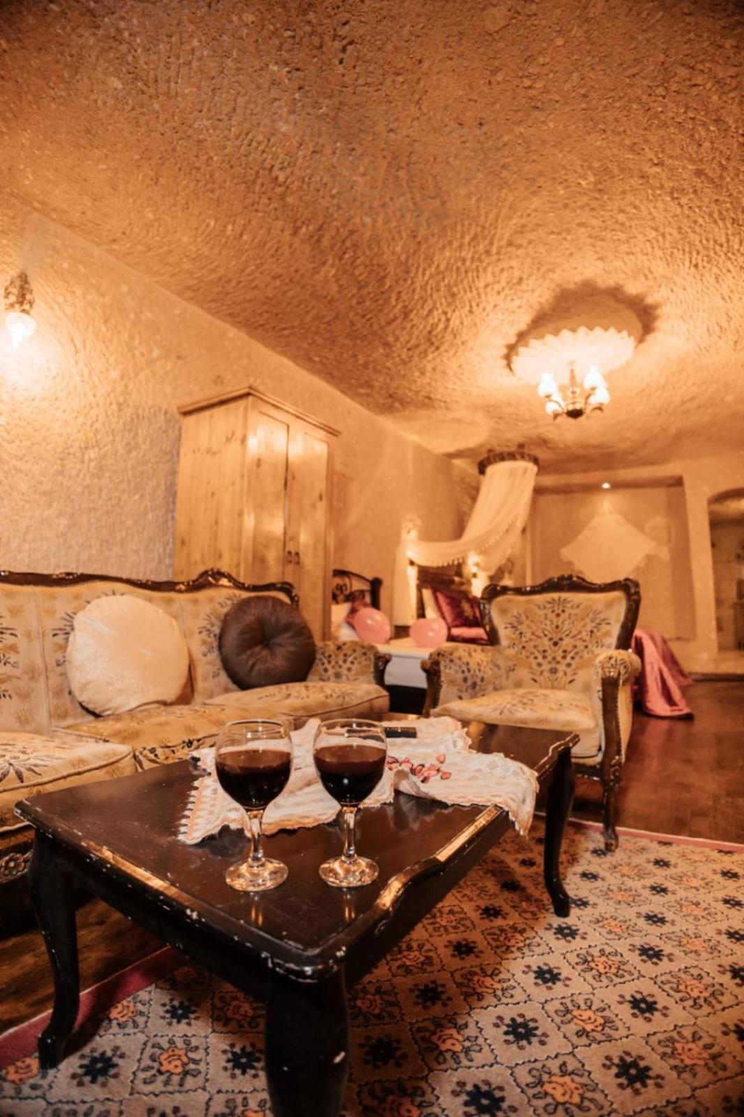 אורגופ 7 Oda Kapadokya Cave Hotel מראה חיצוני תמונה